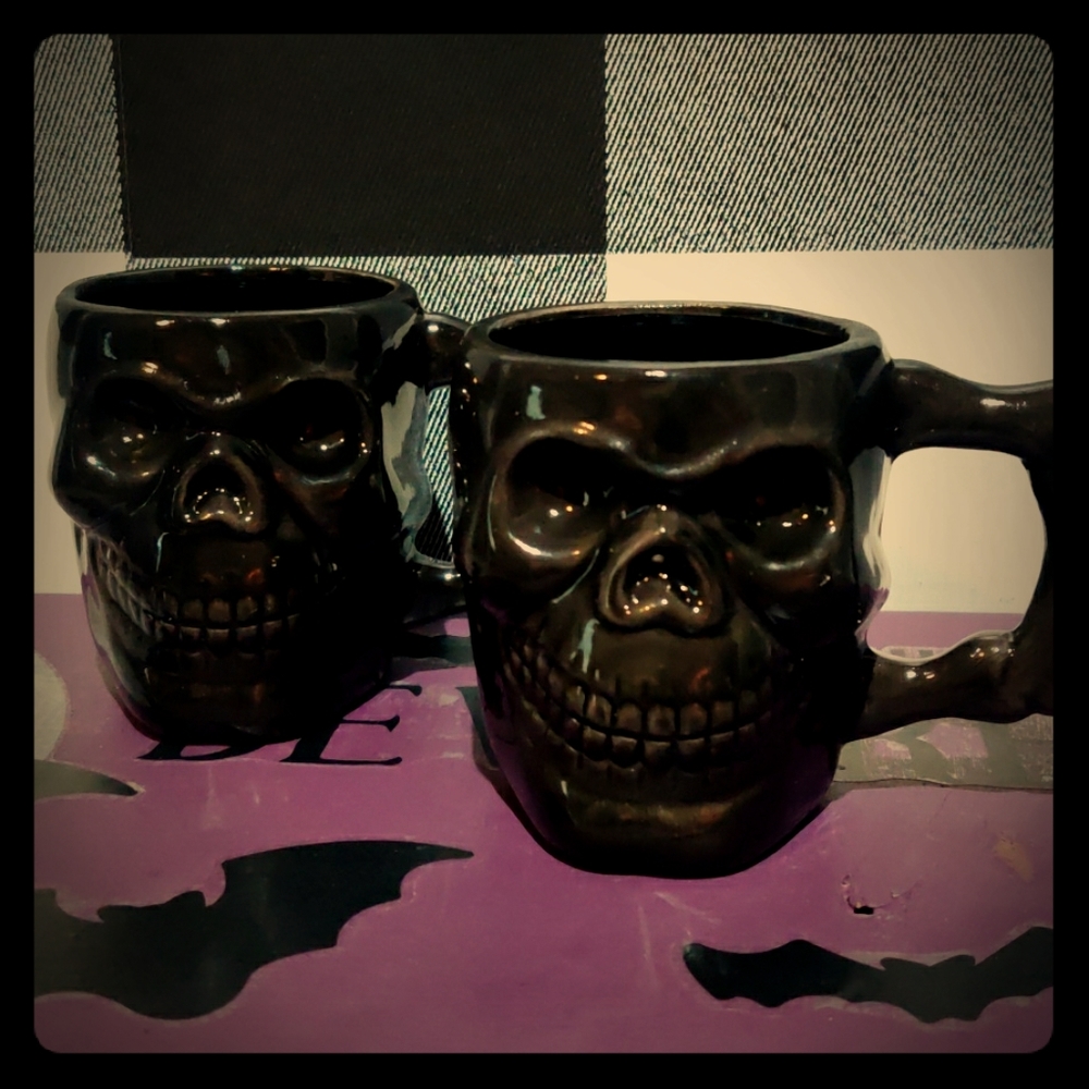 Set of Skull Mugs